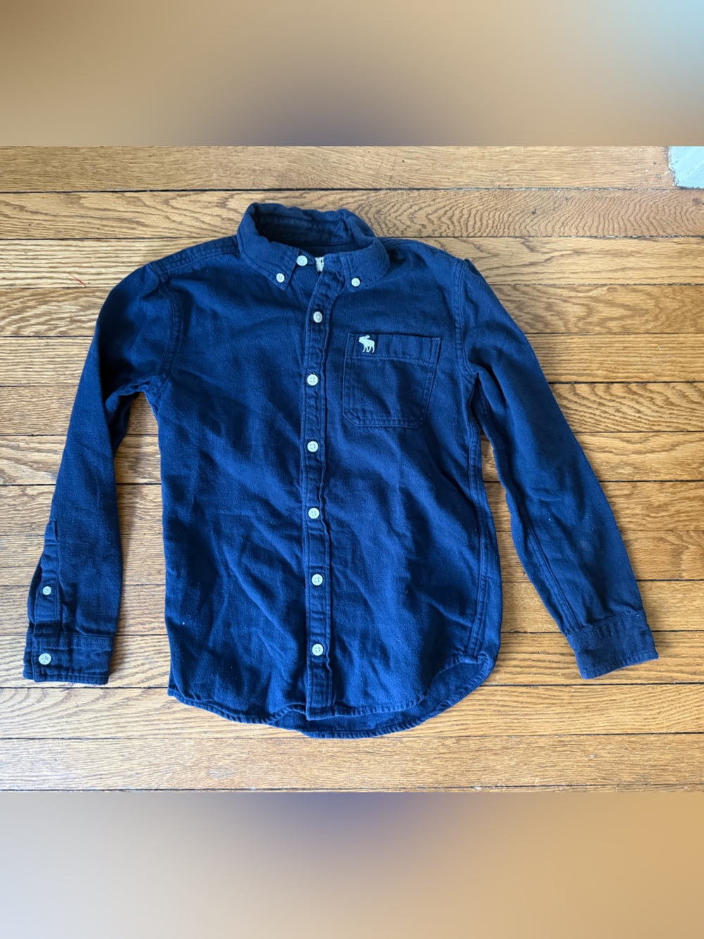 abercrombie kids Navy Long-Sleeve Button-Down Shirt - Size 9 / 10